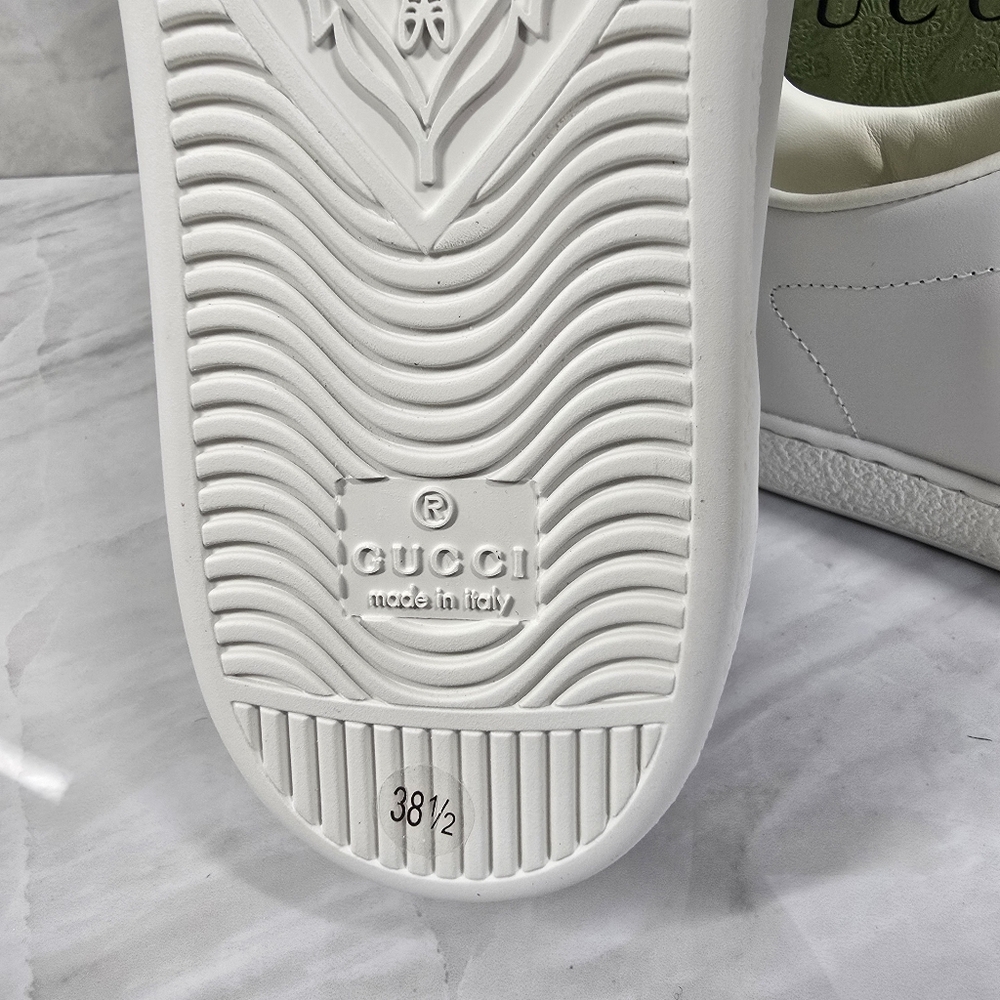 Gucci White Leather Low-Top Sneakers with Perforated G - Picture 11 of 12